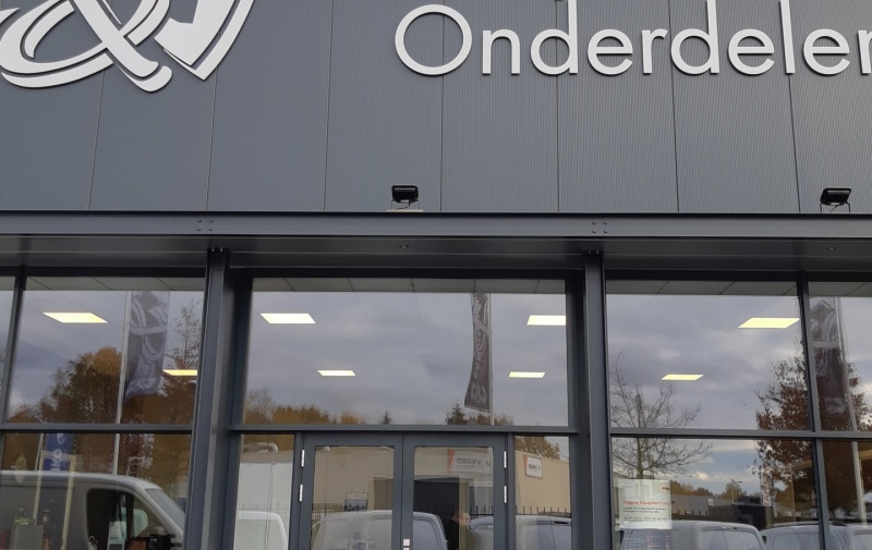 C&J bedrijfsauto's